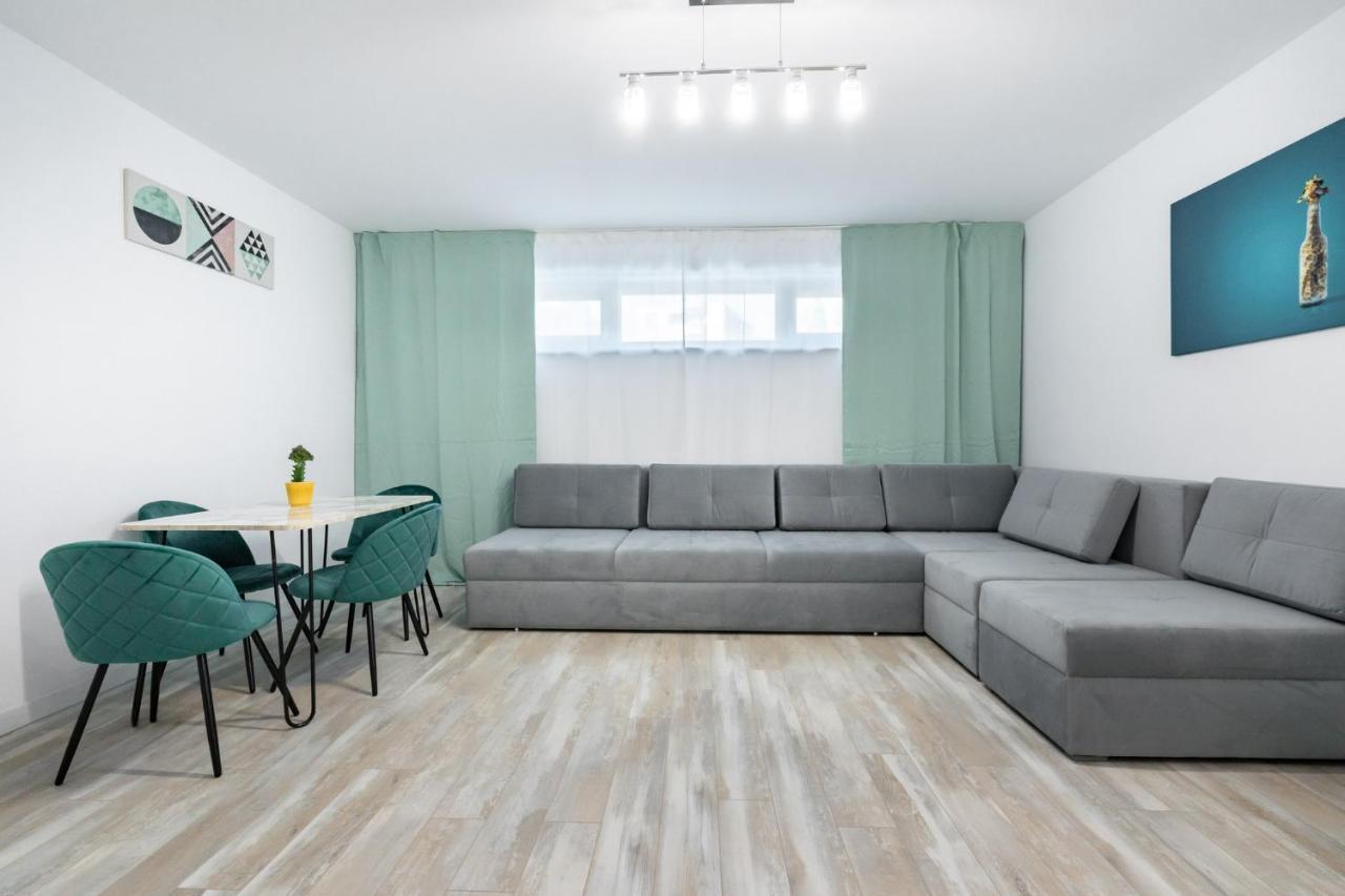 Central Apartment Diamond Bukares Bagian luar foto